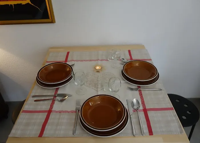 스튜디오 콜리네타 아파트 *